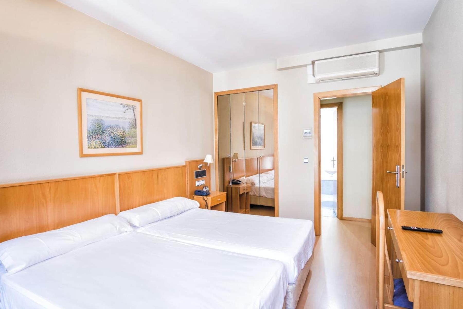 Hotel Alda Castelao Vilagarcia de Arousa Exterior photo