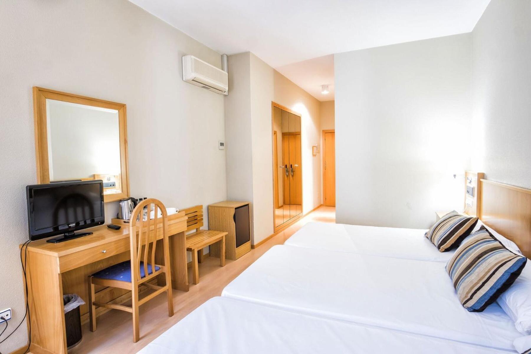 Hotel Alda Castelao Vilagarcia de Arousa Exterior photo
